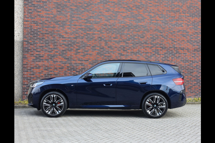 BMW X3 30e xDrive | Pano - Trekhaak - HUD