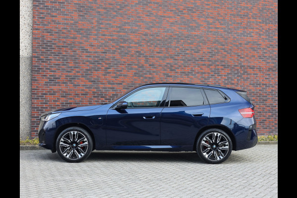 BMW X3 30e xDrive | Pano - Trekhaak - HUD