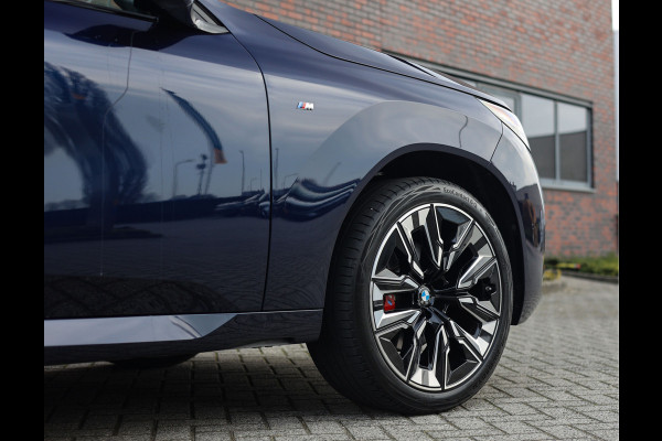 BMW X3 30e xDrive | Pano - Trekhaak - HUD