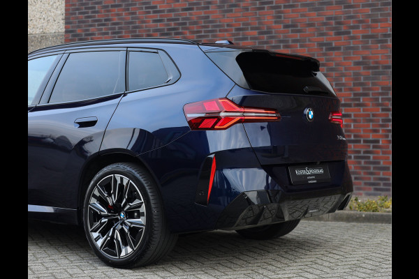 BMW X3 30e xDrive | Pano - Trekhaak - HUD