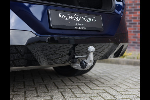 BMW X3 30e xDrive | Pano - Trekhaak - HUD