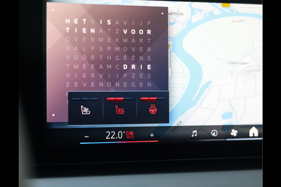 BMW X3 30e xDrive | Pano - Trekhaak - HUD