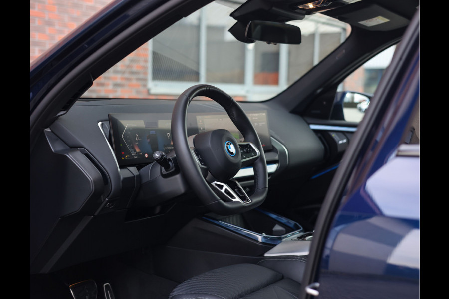 BMW X3 30e xDrive | Pano - Trekhaak - HUD