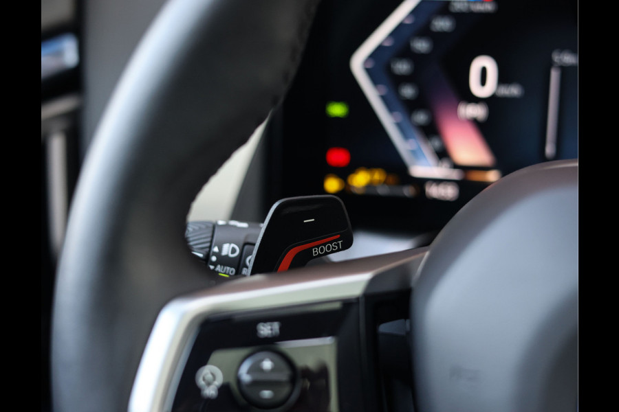 BMW X3 30e xDrive | Pano - Trekhaak - HUD