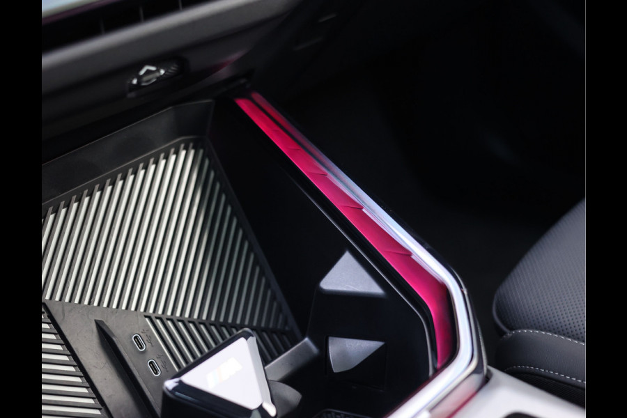 BMW X3 30e xDrive | Pano - Trekhaak - HUD