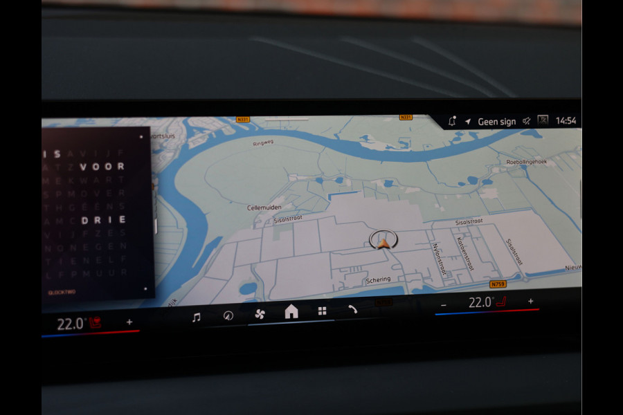 BMW X3 30e xDrive | Pano - Trekhaak - HUD