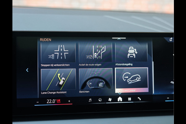 BMW X3 30e xDrive | Pano - Trekhaak - HUD