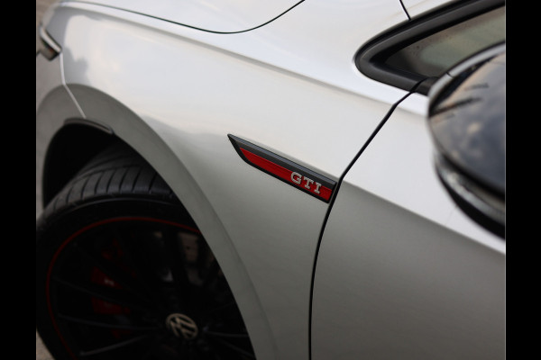 Volkswagen Golf 2.0 TSI GTI | Clubsport - Black Style - 19" Scottsdale