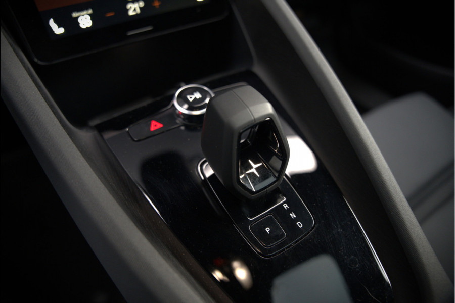 Polestar 2 Long Range Dual Motor Launch Edition 78kWh | Panoramadak | Stoelverwarming | Stuurverwarming | Harman Kardon | Memory Seat | 360 Camera | Keyless | Elektrische Trekhaak | Apple Carplay | BTW | LED |