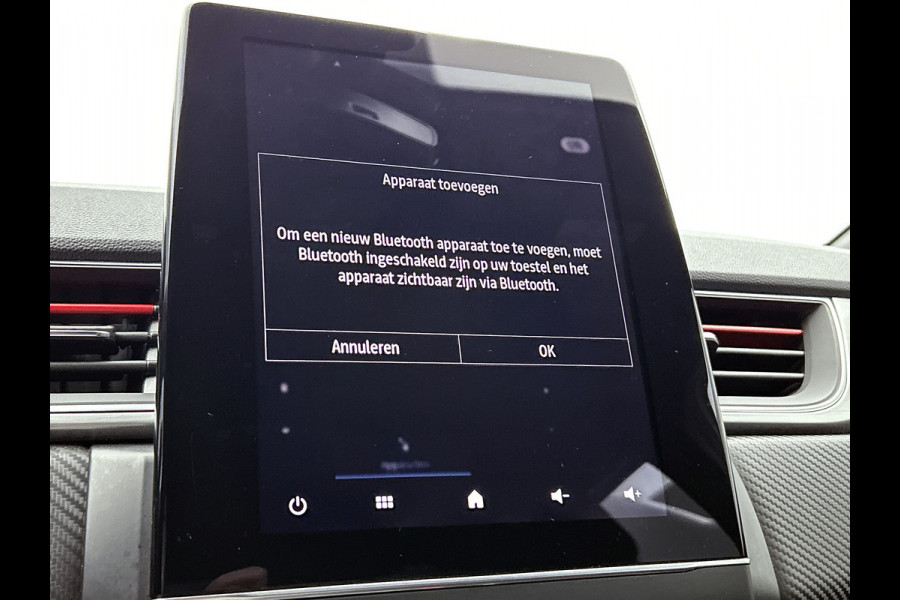 Renault Captur E-Tech plug-in hybrid 160PK R.S Line RS | CAMERA | WINTERPACK | GROOT SCHERM