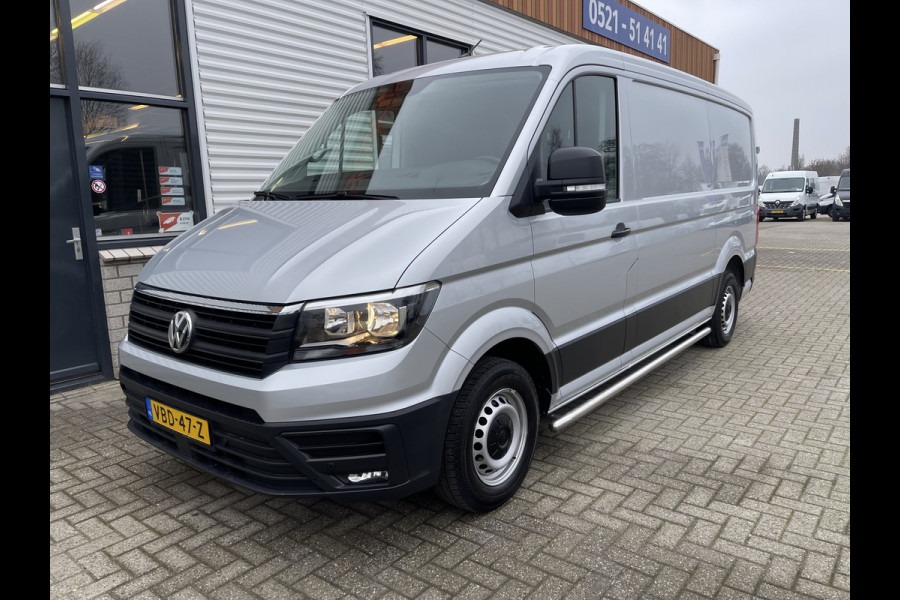 Volkswagen Crafter 30 2.0 TDI L3H2 Comfortline ( voorheen L2H1 ) / euro 6 / bpm vrij / lease vanaf € 342 / vaste prijs rijklaar € 20.950 ex btw / zilver metallic / airco / cruise / navi / pdc voor en achter