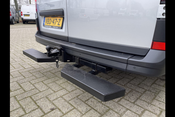 Volkswagen Crafter 30 2.0 TDI L3H2 Comfortline ( voorheen L2H1 ) / euro 6 / bpm vrij / lease vanaf € 342 / vaste prijs rijklaar € 20.950 ex btw / zilver metallic / airco / cruise / navi / pdc voor en achter