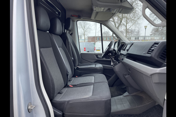 Volkswagen Crafter 30 2.0 TDI L3H2 Comfortline ( voorheen L2H1 ) / euro 6 / bpm vrij / lease vanaf € 342 / vaste prijs rijklaar € 20.950 ex btw / zilver metallic / airco / cruise / navi / pdc voor en achter