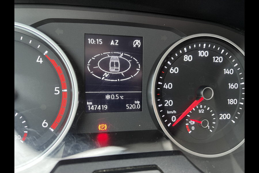 Volkswagen Crafter 30 2.0 TDI L3H2 Comfortline ( voorheen L2H1 ) / euro 6 / bpm vrij / lease vanaf € 342 / vaste prijs rijklaar € 20.950 ex btw / zilver metallic / airco / cruise / navi / pdc voor en achter