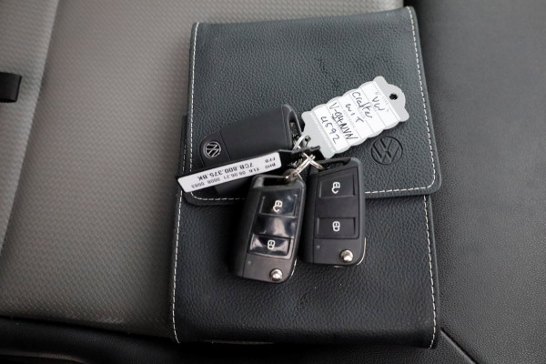 Volkswagen Crafter 35 2.0 TDI 140pk Bakwagen met laadklep en zijdeur 08-2021