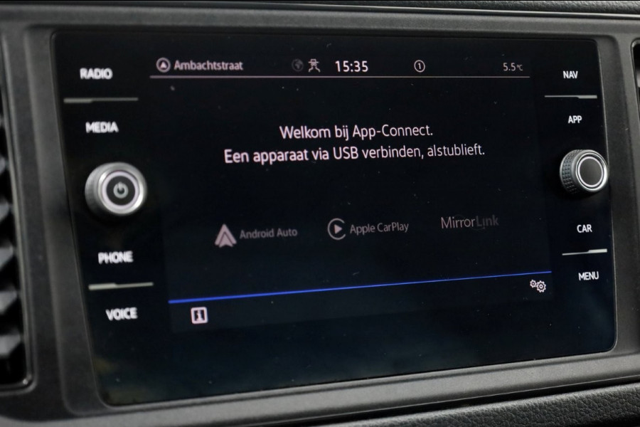 Volkswagen Crafter 35 2.0 TDI 140pk Bakwagen met laadklep en zijdeur 08-2021