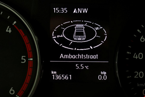 Volkswagen Crafter 35 2.0 TDI 140pk Bakwagen met laadklep en zijdeur 08-2021