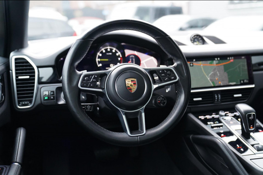 Porsche Cayenne 3.0 E-Hybrid | Sport Chrono | Panorama | Luxe Leder | Luchtvering | Bose Surround sound | Soft Close | Luchtvering