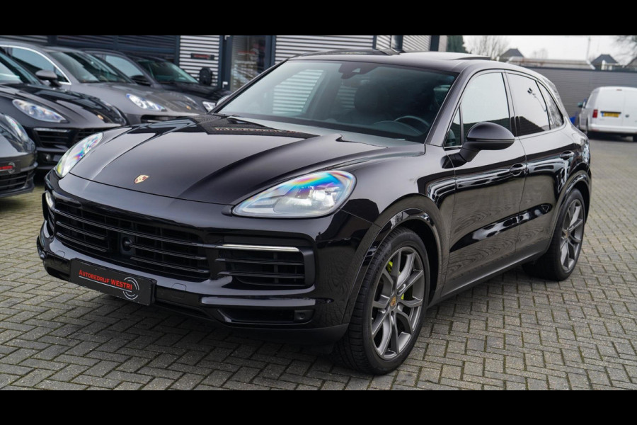 Porsche Cayenne 3.0 E-Hybrid | Sport Chrono | Panorama | Luxe Leder | Luchtvering | Bose Surround sound | Soft Close | Luchtvering