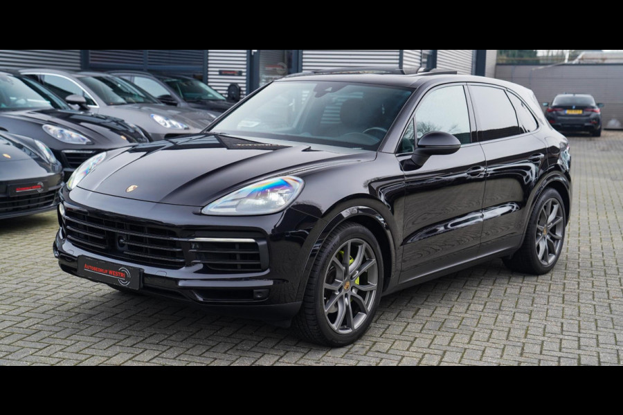 Porsche Cayenne 3.0 E-Hybrid | Sport Chrono | Panorama | Luxe Leder | Luchtvering | Bose Surround sound | Soft Close | Luchtvering