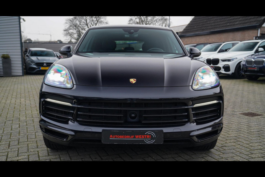 Porsche Cayenne 3.0 E-Hybrid | Sport Chrono | Panorama | Luxe Leder | Luchtvering | Bose Surround sound | Soft Close | Luchtvering