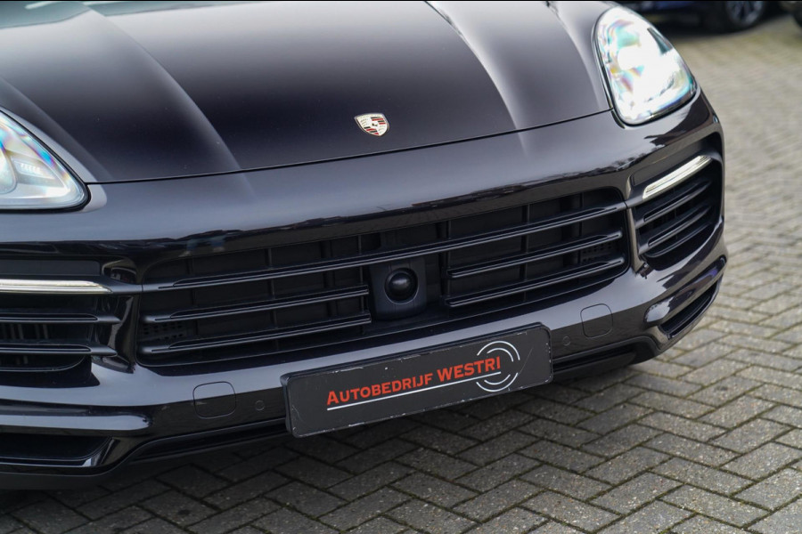 Porsche Cayenne 3.0 E-Hybrid | Sport Chrono | Panorama | Luxe Leder | Luchtvering | Bose Surround sound | Soft Close | Luchtvering