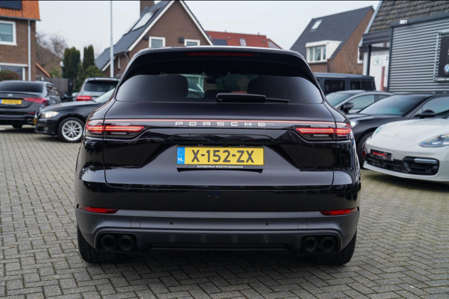Porsche Cayenne 3.0 E-Hybrid | Sport Chrono | Panorama | Luxe Leder | Luchtvering | Bose Surround sound | Soft Close | Luchtvering