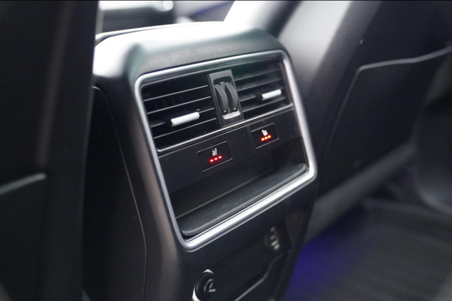 Porsche Cayenne 3.0 E-Hybrid | Sport Chrono | Panorama | Luxe Leder | Luchtvering | Bose Surround sound | Soft Close | Luchtvering