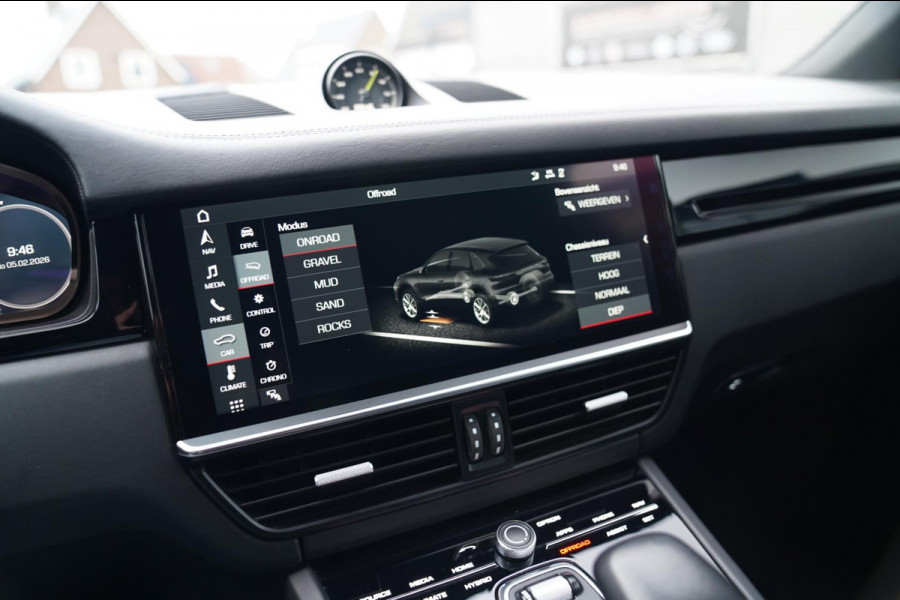 Porsche Cayenne 3.0 E-Hybrid | Sport Chrono | Panorama | Luxe Leder | Luchtvering | Bose Surround sound | Soft Close | Luchtvering