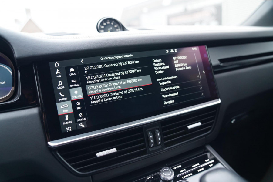 Porsche Cayenne 3.0 E-Hybrid | Sport Chrono | Panorama | Luxe Leder | Luchtvering | Bose Surround sound | Soft Close | Luchtvering