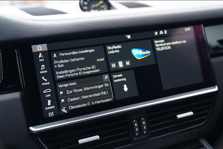 Porsche Cayenne 3.0 E-Hybrid | Sport Chrono | Panorama | Luxe Leder | Luchtvering | Bose Surround sound | Soft Close | Luchtvering