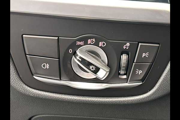 BMW iX3 Executive 80 kWh | SOH 96% | Pano/Dak | Leder | Apple/Carplay | Adaptieve/Cruise