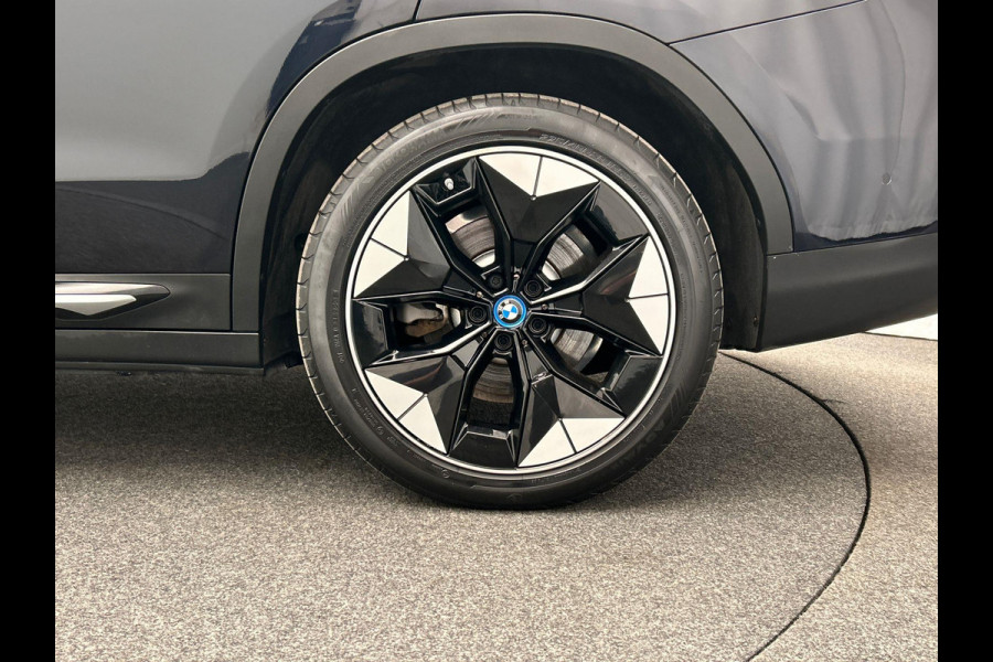 BMW iX3 Executive 80 kWh | SOH 96% | Pano/Dak | Leder | Apple/Carplay | Adaptieve/Cruise