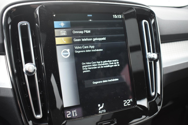 Volvo XC40 T4 211PK Automaat Recharge Inscription Expression / Navigatie / Elektrisch glazen panorama schuifdak / Cruise Control / Elektrische achterklep / Achteruitrijcamera /