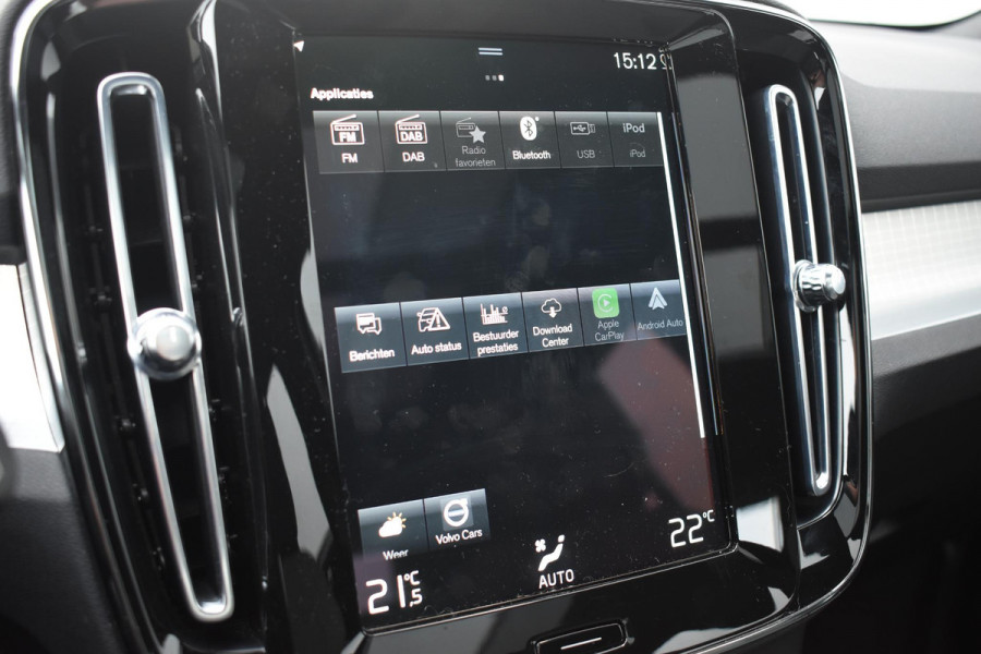 Volvo XC40 T4 211PK Automaat Recharge Inscription Expression / Navigatie / Elektrisch glazen panorama schuifdak / Cruise Control / Elektrische achterklep / Achteruitrijcamera /