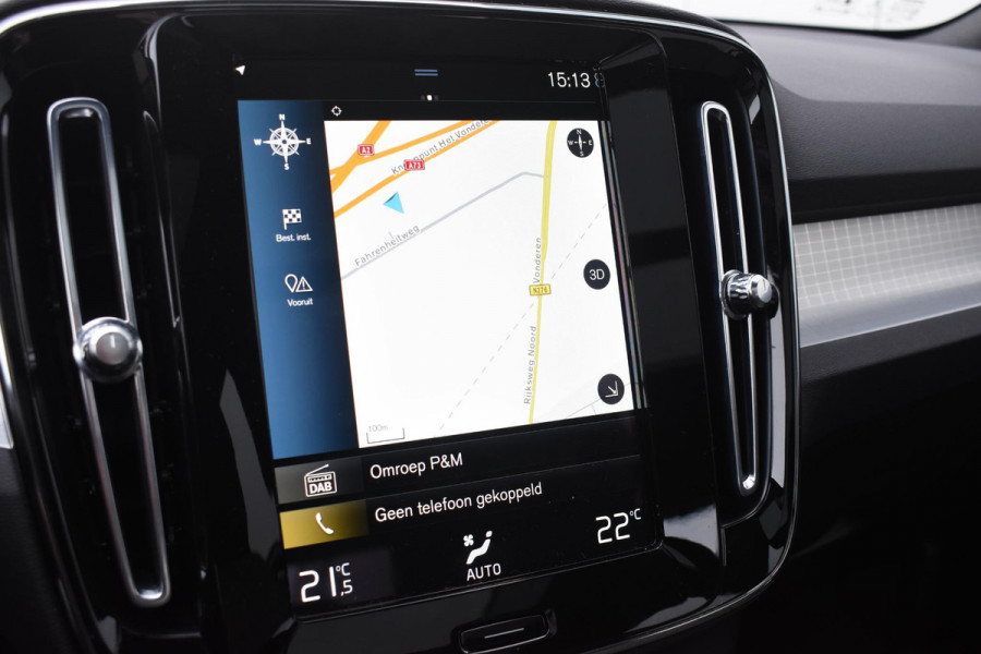 Volvo XC40 T4 211PK Automaat Recharge Inscription Expression / Navigatie / Elektrisch glazen panorama schuifdak / Cruise Control / Elektrische achterklep / Achteruitrijcamera /