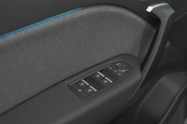 Renault Captur Mild Hybrid 160 EDC Techno | Pack Winter | Camera | Adaptieve Cruise Control | Apple Carplay