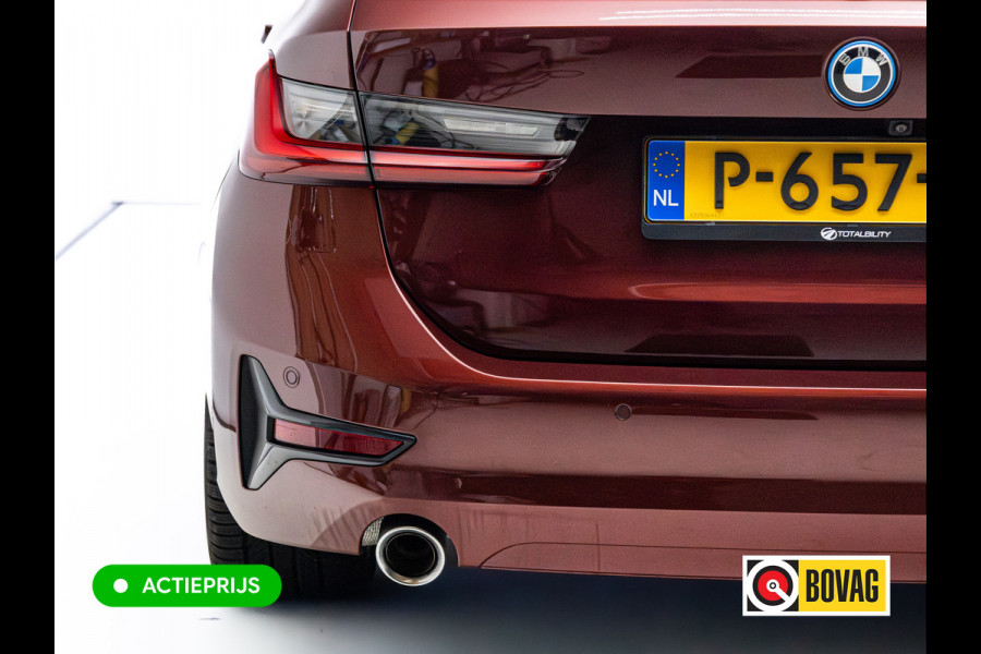 BMW 3 Serie Touring 320e Business Edition Plus | Laser | Camera | PDC V+A | Elec. achterklep | Cruise | Navigatie pro | Apple carplay/Android auto, Lederen bekleding, 18"LMV