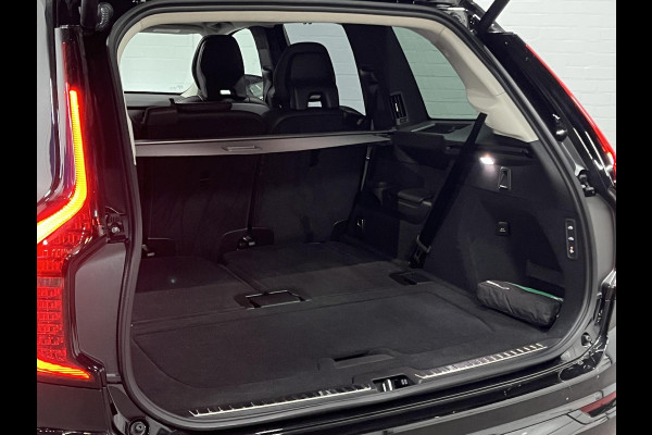 Volvo XC90 2.0 T8 Plug-in hybrid AWD Ultra Dark Luchtvering | Massage | Bowers & Wilkins | Trekhaak | Adapt. Cruise | Stoelventilatie | 22" wielen | 360 camera | Head-up