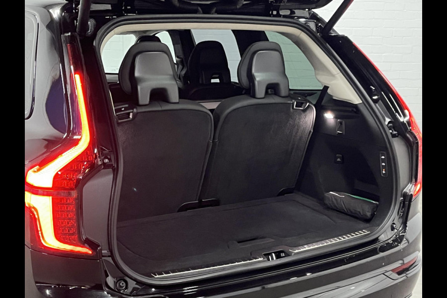 Volvo XC90 2.0 T8 Plug-in hybrid AWD Ultra Dark Luchtvering | Massage | Bowers & Wilkins | Trekhaak | Adapt. Cruise | Stoelventilatie | 22" wielen | 360 camera | Head-up