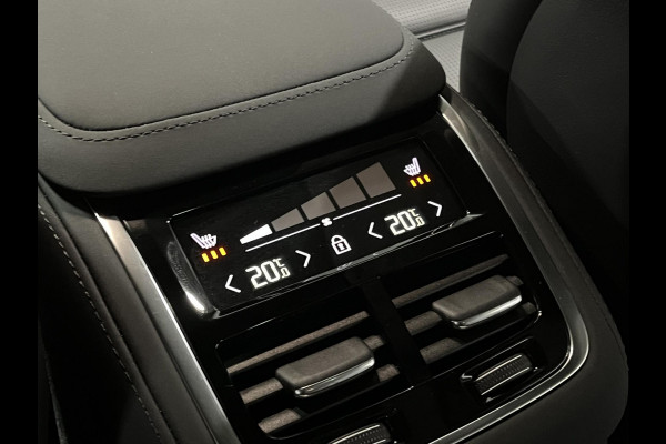 Volvo XC90 2.0 T8 Plug-in hybrid AWD Ultra Dark Luchtvering | Massage | Bowers & Wilkins | Trekhaak | Adapt. Cruise | Stoelventilatie | 22" wielen | 360 camera | Head-up