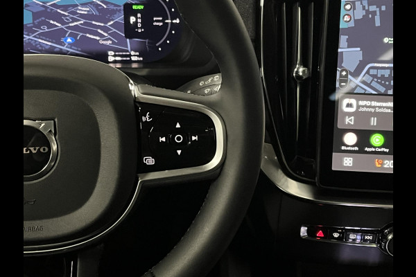 Volvo XC90 2.0 T8 Plug-in hybrid AWD Ultra Dark Luchtvering | Massage | Bowers & Wilkins | Trekhaak | Adapt. Cruise | Stoelventilatie | 22" wielen | 360 camera | Head-up