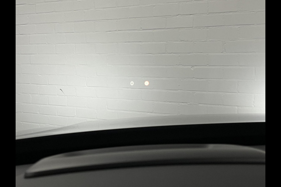 Volvo XC90 2.0 T8 Plug-in hybrid AWD Ultra Dark Luchtvering | Massage | Bowers & Wilkins | Trekhaak | Adapt. Cruise | Stoelventilatie | 22" wielen | 360 camera | Head-up