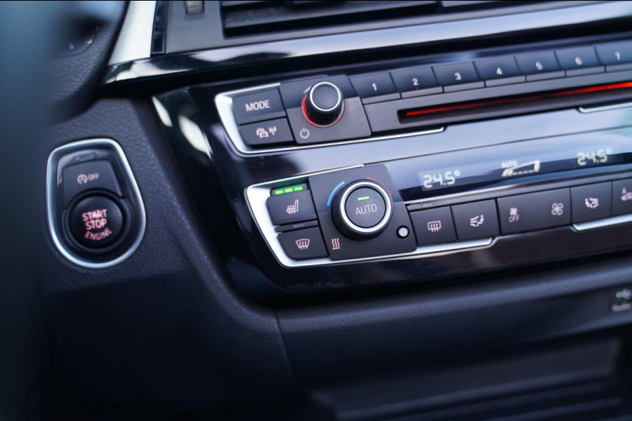 BMW 4 Serie Cabrio 440i High Executive | M-pakket | Cabrio | Nekverwarming | Harman/Kardon | Facelift iDrive LCI | Lane Assist |