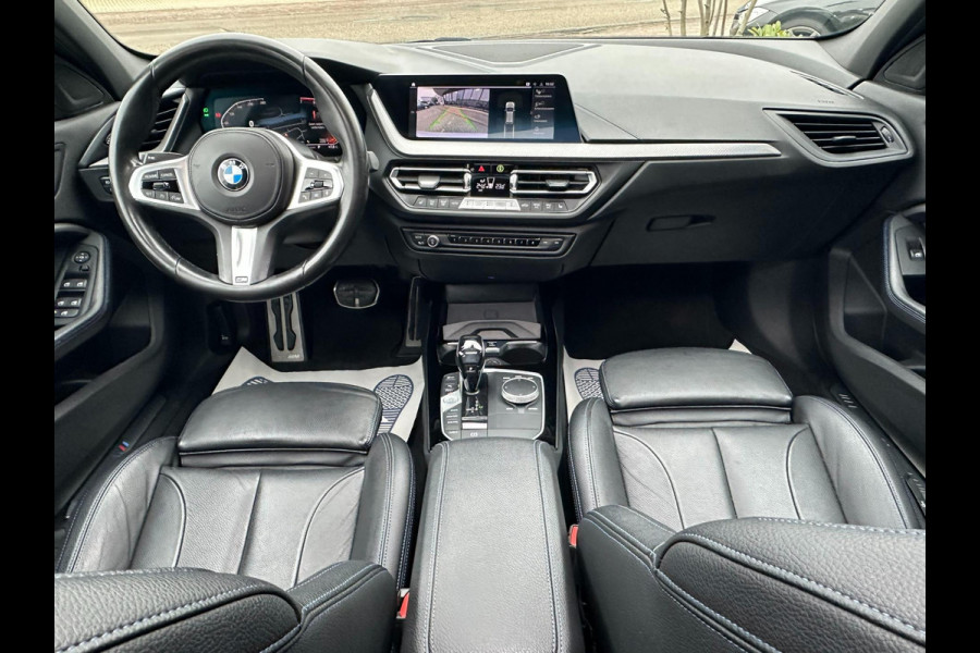 BMW 1-serie 118i High Executive Edition M-PAKKET l PANO l