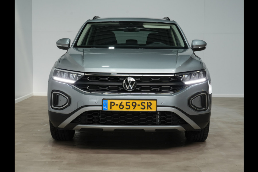 Volkswagen T-Roc 1.5 TSI 150pk DSG Life 75 Edition Navigatie via App Camera PDC Trekhaak Android 169