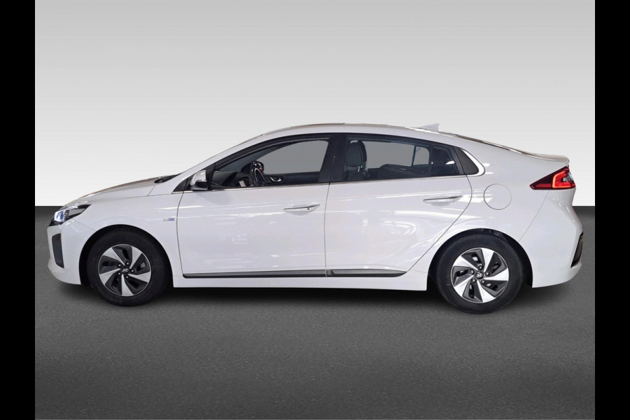 Hyundai IONIQ 1.6 GDi Premium Incl. Stoel en stuurverwarming | schuif-/kanteldak | Elektrisch verstelb. bestuurdersstoel met geheugen