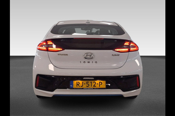 Hyundai IONIQ 1.6 GDi Premium Incl. Stoel en stuurverwarming | schuif-/kanteldak | Elektrisch verstelb. bestuurdersstoel met geheugen