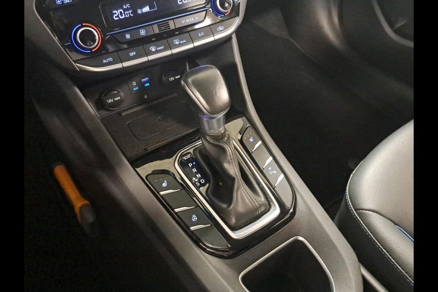 Hyundai IONIQ 1.6 GDi Premium Incl. Stoel en stuurverwarming | schuif-/kanteldak | Elektrisch verstelb. bestuurdersstoel met geheugen