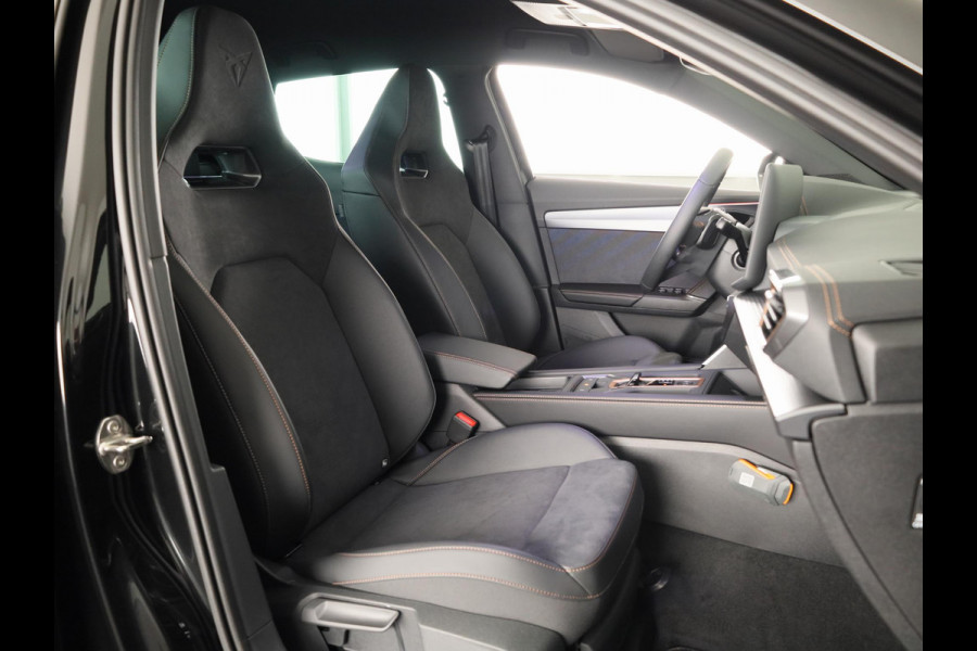 CUPRA Formentor 1.5 TSI e-Hybrid VZ Performance 272PK | 19 Inch | DCC | 360 Graden Camera | Predictive Adaptieve Cruise Control | Elektrisch verstelbare stoel |